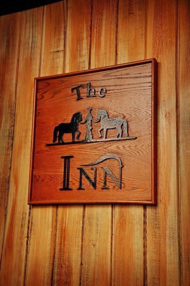 The Inn At Montrose Bagian luar foto